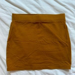 🧡MUSTARD YELLOW STRETCHY MINI PENCIL SKIRT🧡